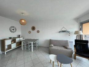 Appartement T2 à 60m de la plage avec balcon et parking privé à Capbreton - FR-1-413-178